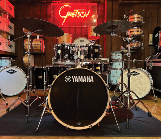 YAMAHA Stage Custom 6-piece Drum Kit in Raven Black (2 Floor Toms)