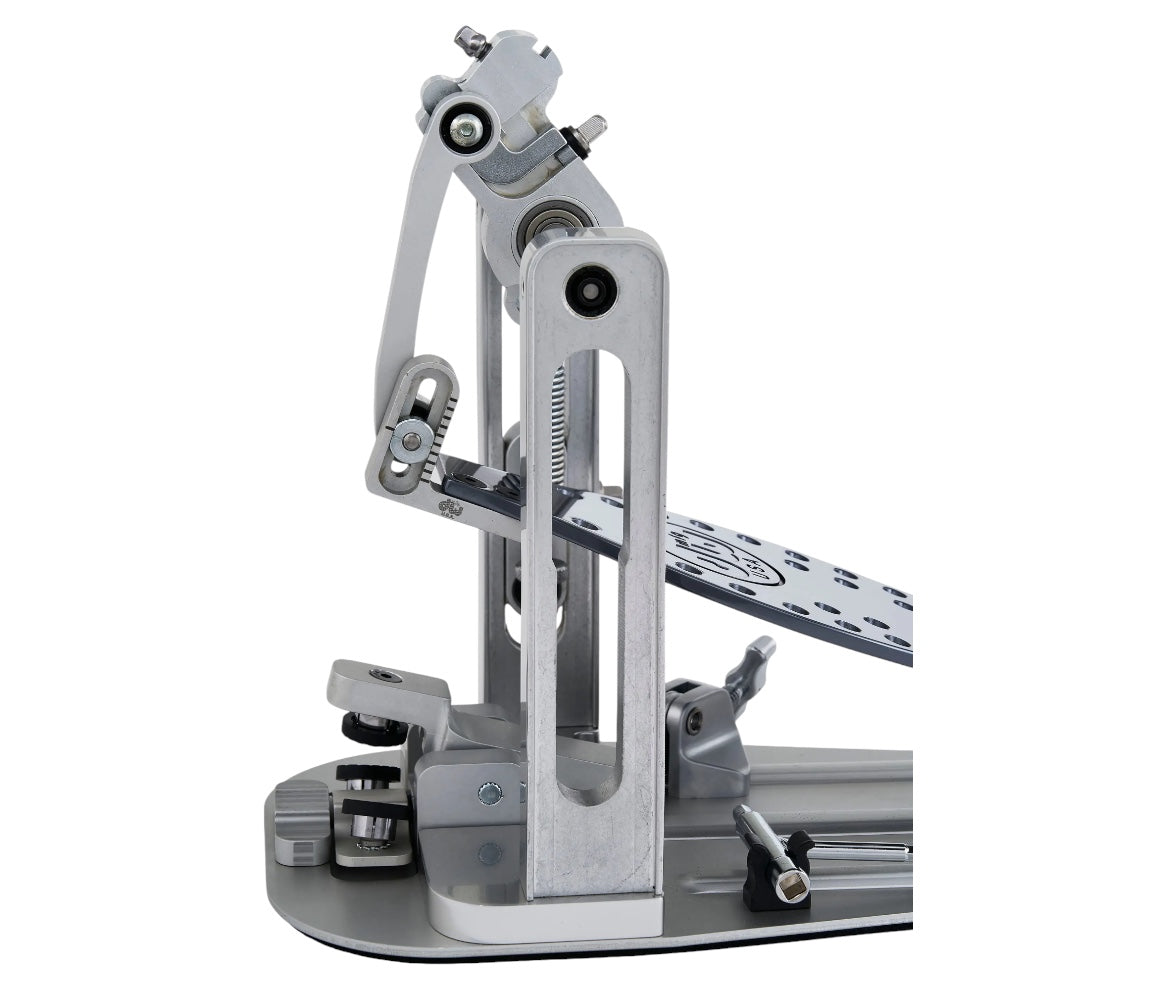 DW MFG Series Machined Direct Drive Single Pedal w/ Bag