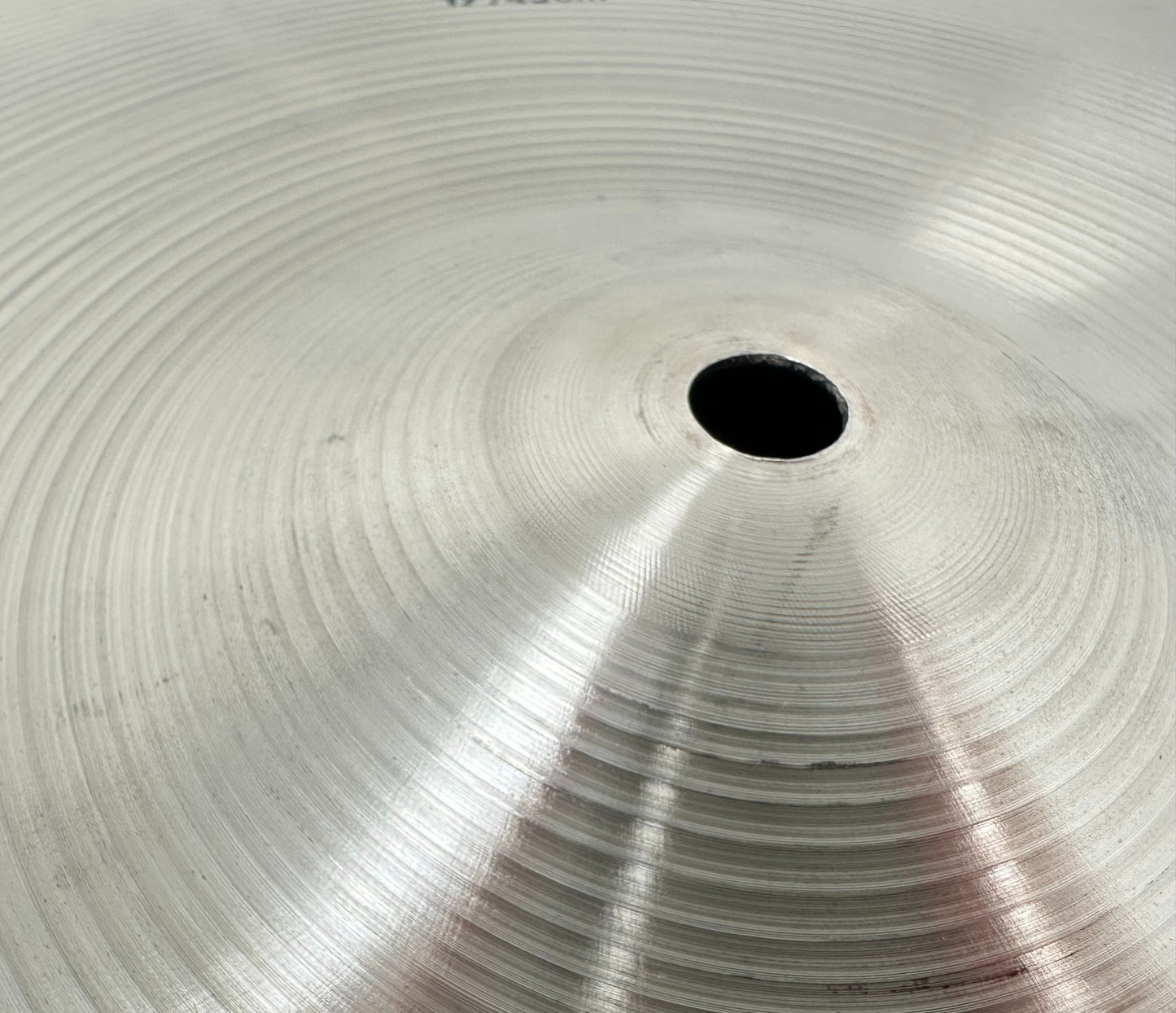 Pre Loved Zildjian Avedis 17" Medium Crash Cymbal