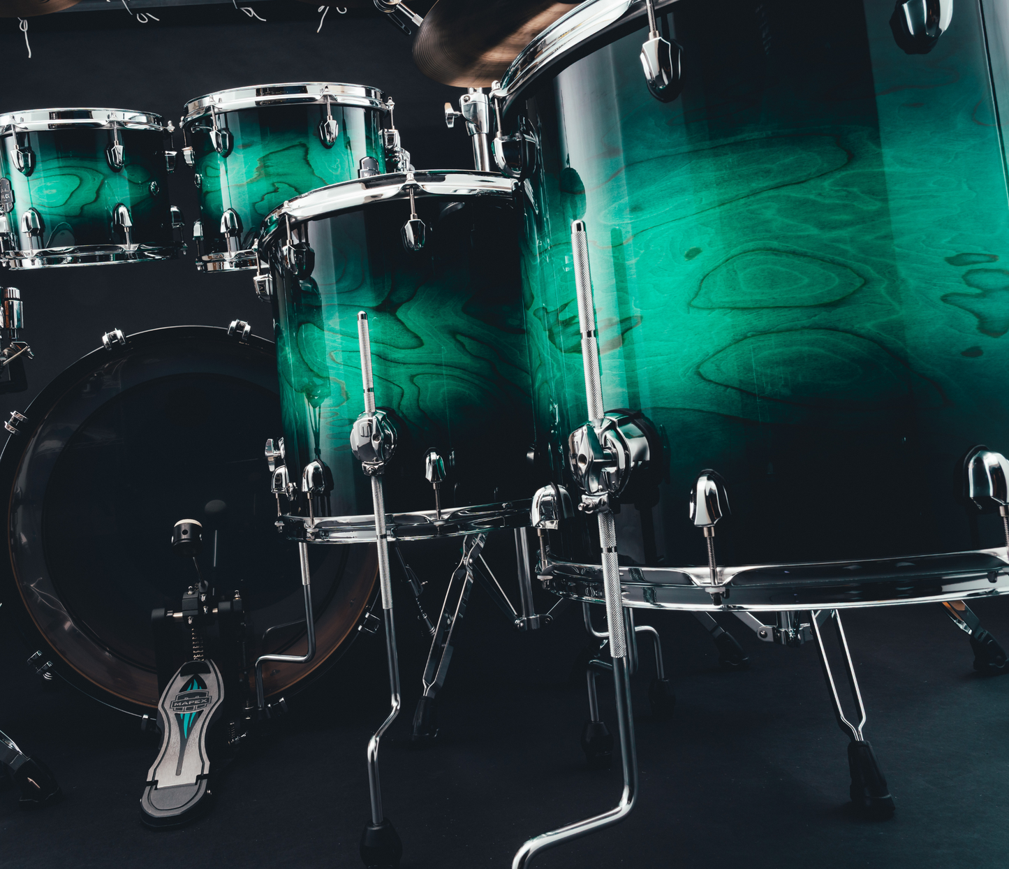 Mapex Saturn VI 22" 5-Piece Studioease Shell Pack in Marine Teal Burst