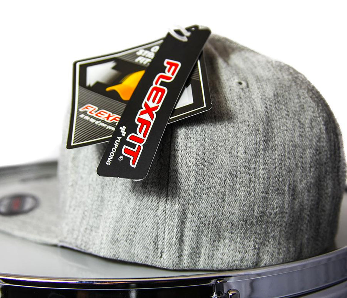 RAW Fitted Cap in Heather and White, Flexfit Cap, Snapback