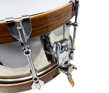 Dunnett Classic 14" x 7" Snare Drum in Polished Stainless Steel with American Maple Wood Hoops