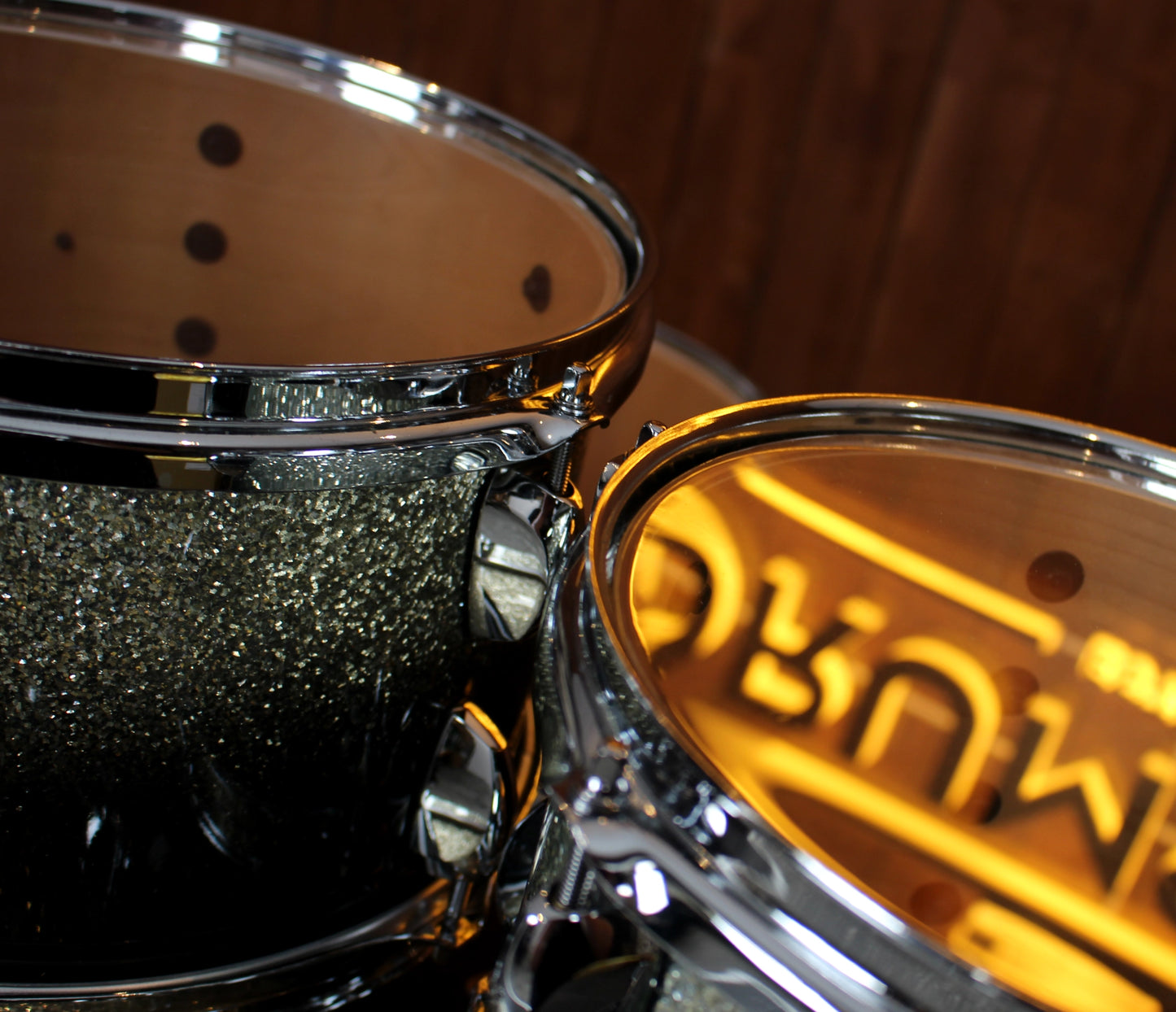 Pre Loved Sakae Evolved 22" 4-Piece Shell Pack in Black and Gold