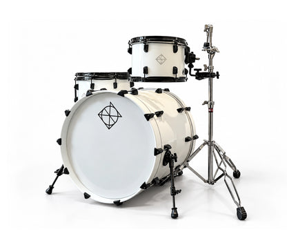 Dixon Artisan 22" 4-piece Shell Pack in White w/ Black Hardware