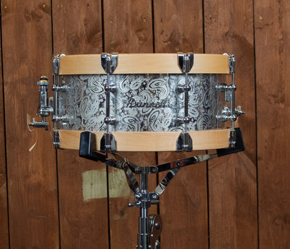 Dunnett Classic 14" x 6.5" 'JAMES TRUSSART' Snare Drum in Paisley Silver with Wood Hoops