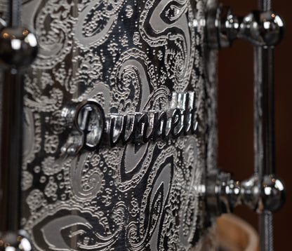 Dunnett Classic 14" x 6.5" 'JAMES TRUSSART' Snare Drum in Paisley Silver with Wood Hoops