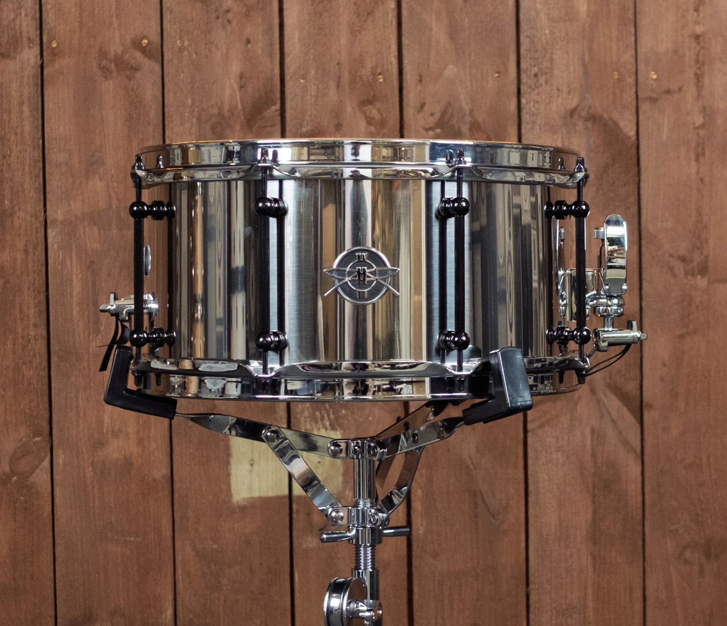 Dunnett Classic 14" x 7" Stainless Steel Polished Snare Drum with Black Hardware