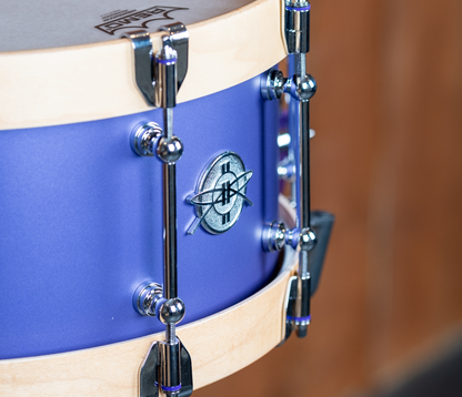 Dunnett Classic StereoPly 14" x 7" Snare Drum in Matte Purple with Maple Hoops