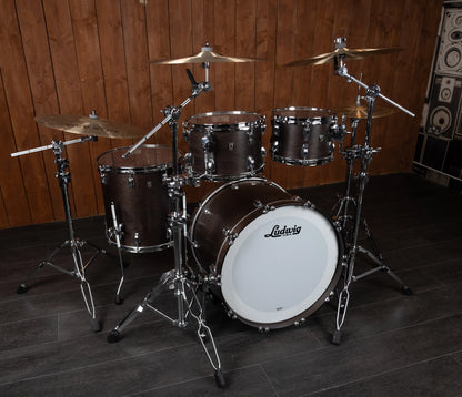 Ex Demo Ludwig Classic Oak 22" 4-Piece Shell Pack in Smoke
