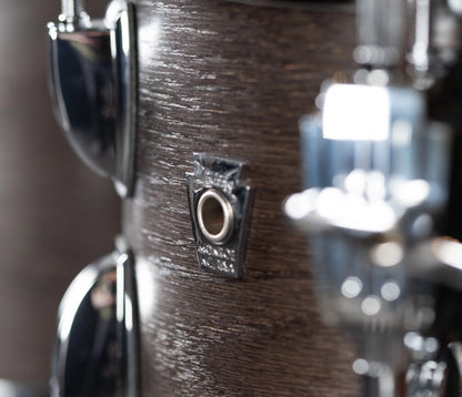 Ex Demo Ludwig Classic Oak 22" 4-Piece Shell Pack in Smoke