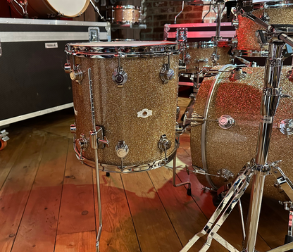 George Way Aristocrat Model Drum Kit - 18" 3 Piece Shell Pack in Champagne Sparkle