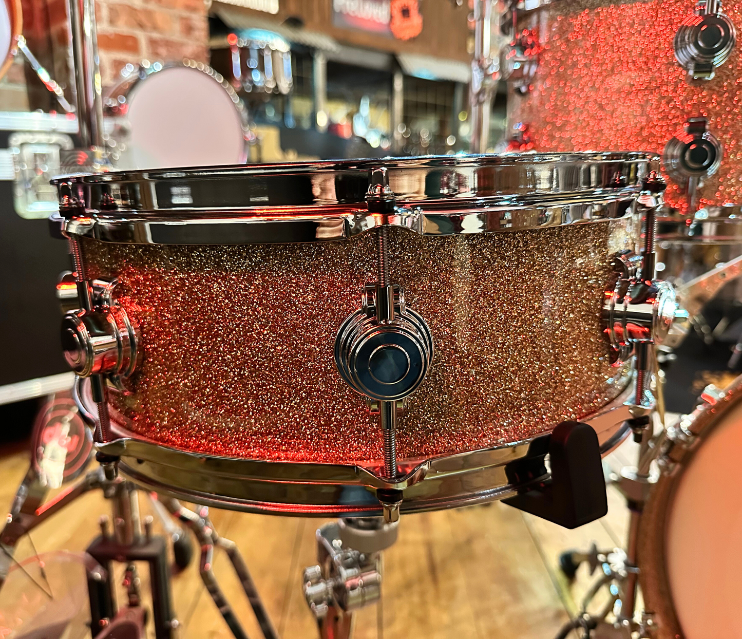 George Way Aristocrat Model Drum Kit - 18" 3 Piece Shell Pack in Champagne Sparkle