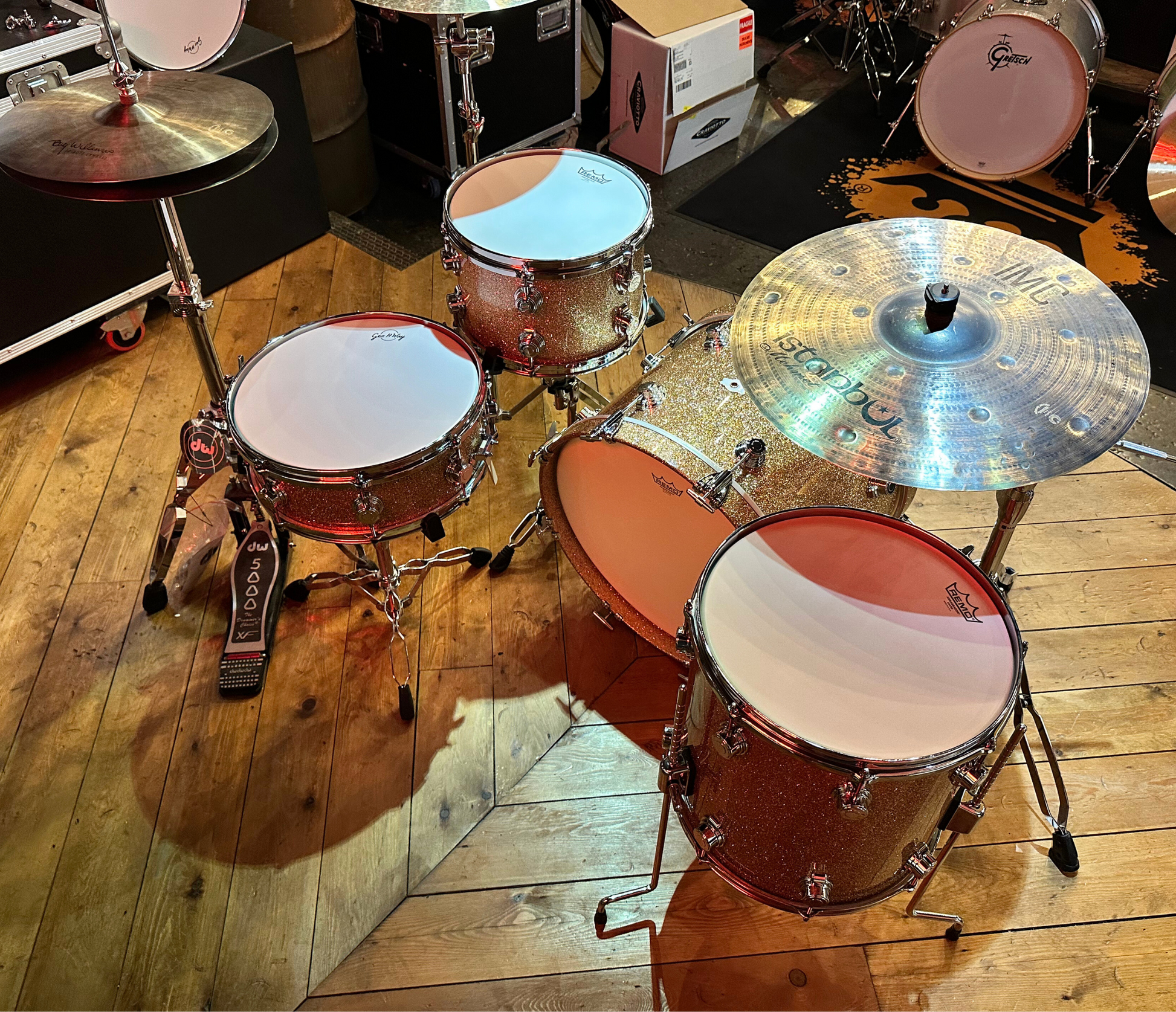 George Way Aristocrat Model Drum Kit - 18" 3 Piece Shell Pack in Champagne Sparkle