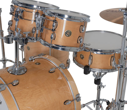 Gretsch Catalina Maple 22" 5-Piece Shell Pack Inc. Snare In Antique Maple