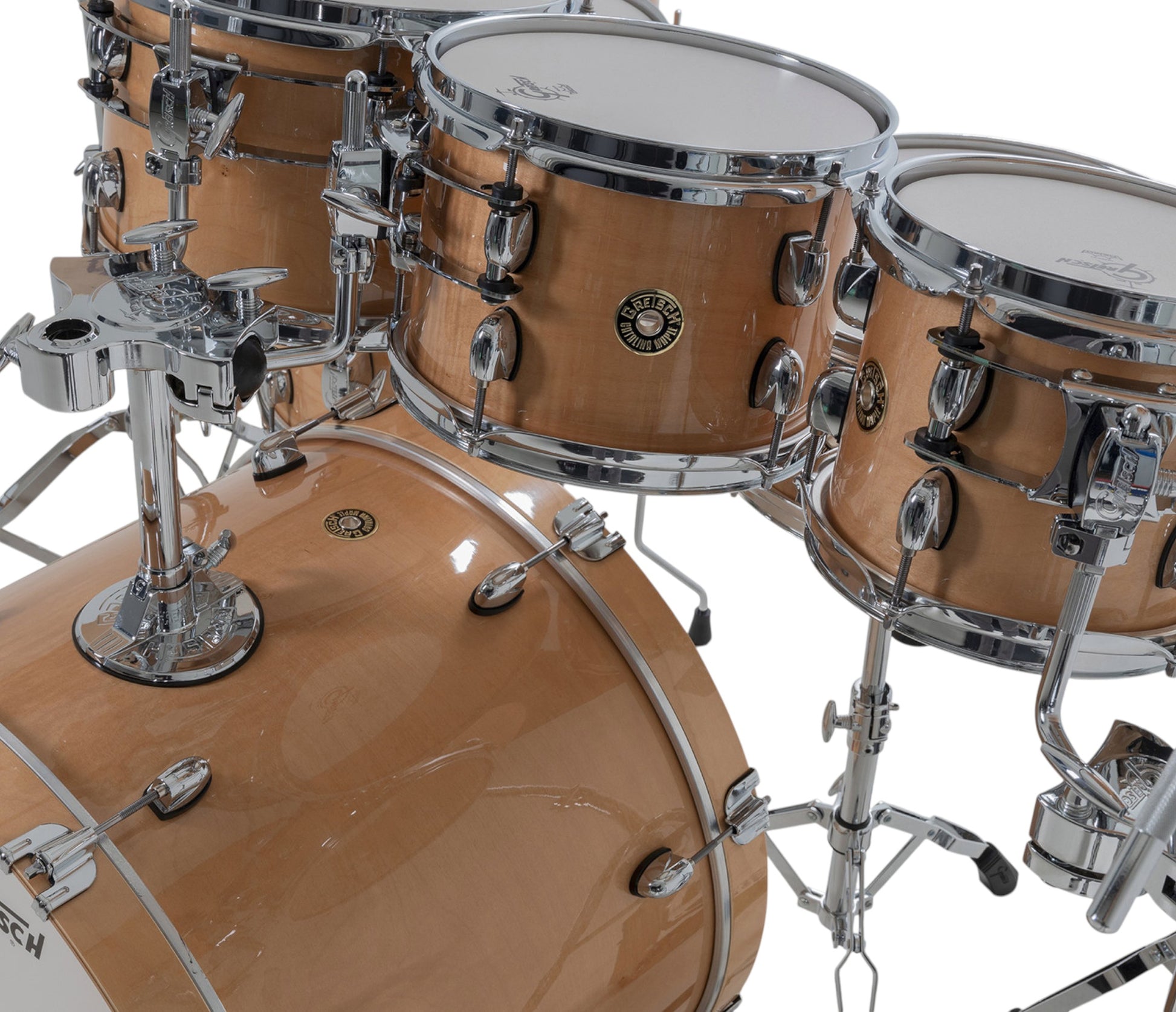 Gretsch Catalina Maple 22" 7-piece drum kit in Antique Maple – rack tom and GTS mount close-up