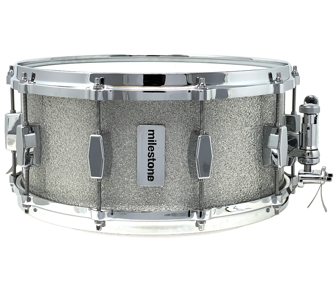 Milestone Founder's Model 14" x 6.5" Snare Drum in Silver Sparkle