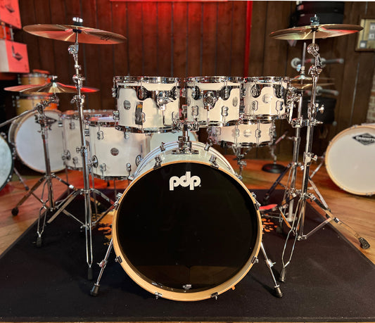 PDP By DW Concept Maple 22" 7PC Shell Pack in Pearlescent White Lacquer