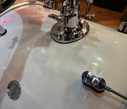 PDP By DW Concept Maple 22" 7PC Shell Pack in Pearlescent White Lacquer