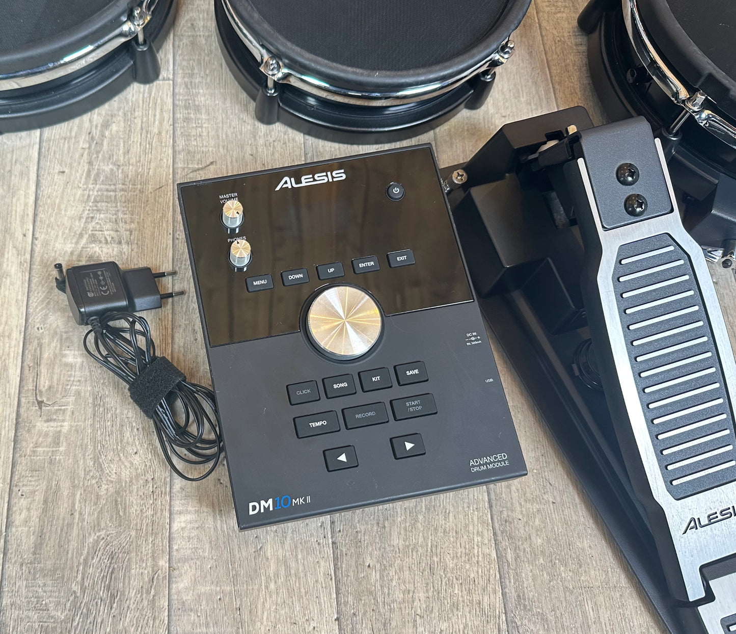 Pre Loved Alesis DM10 MKII Electronic Drum Kit - Spares & Repairs