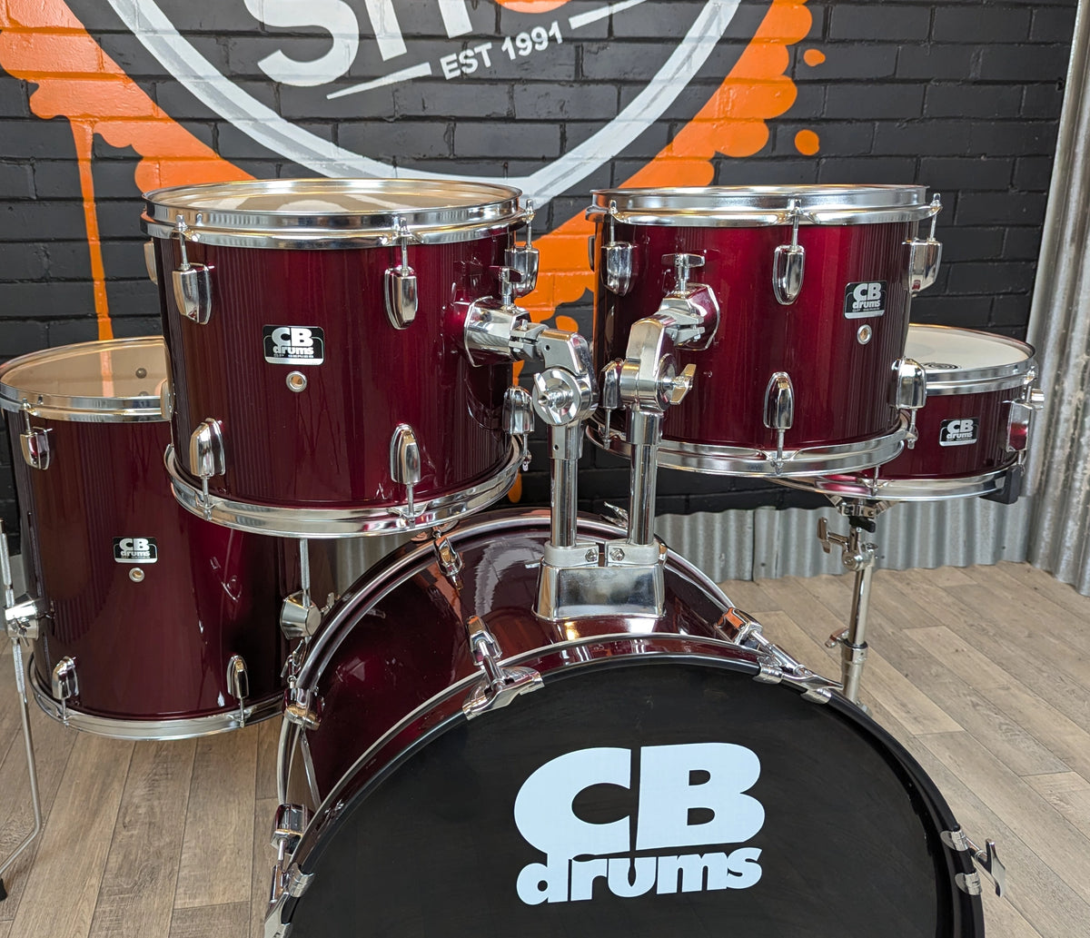 Pre Loved CB 22" 5-Piece Drum Kit with Snare & Hardware in Wine Red