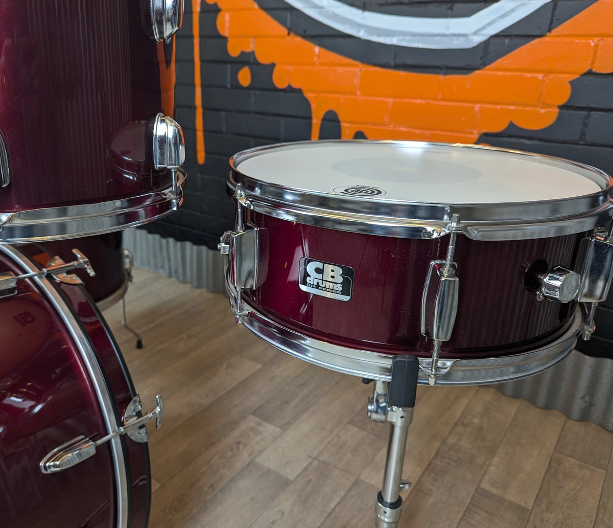 Pre Loved CB 22" 5-Piece Drum Kit with Snare & Hardware in Wine Red