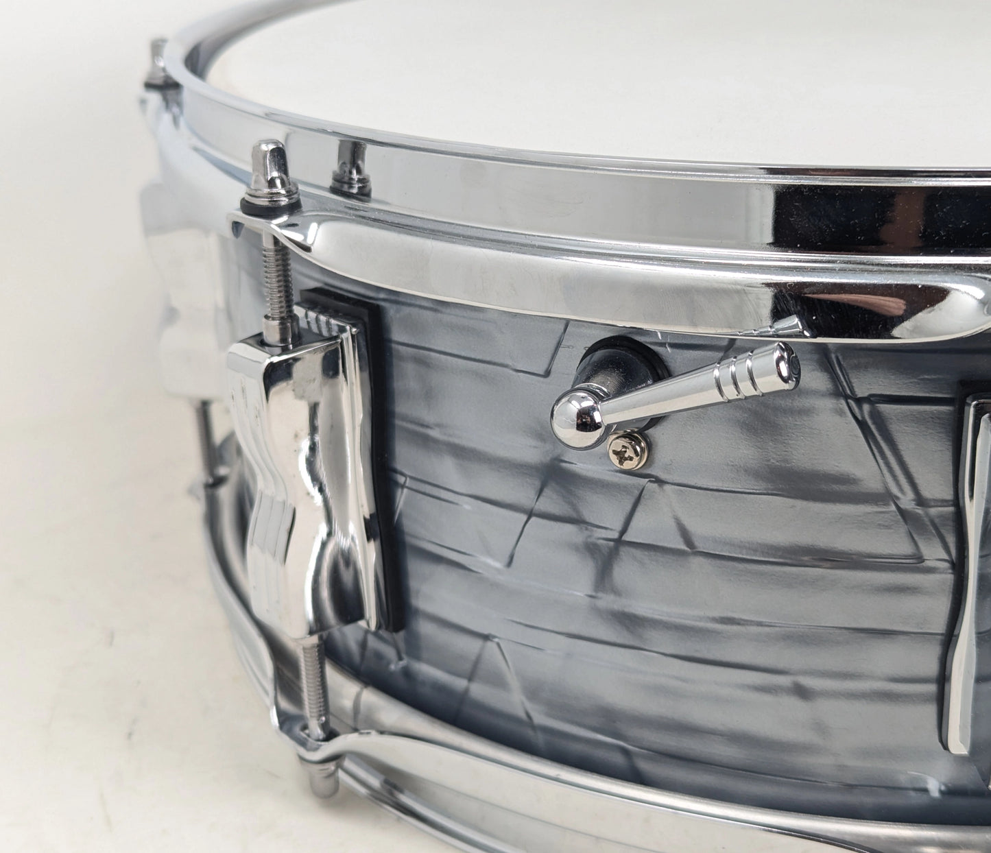 Pre Loved Ludwig LS90852 14" x 5" Jazz Festival Snare Drum in Sky Blue Pearl