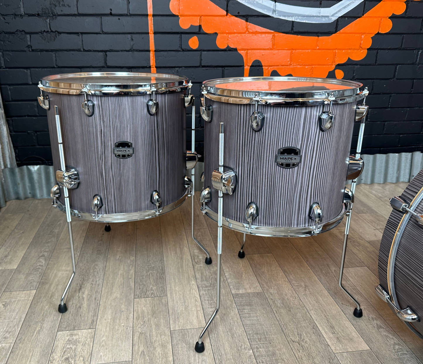 Pre Loved Mapex Mars 4-Piece Crossover Shell Pack In Smoke Wood