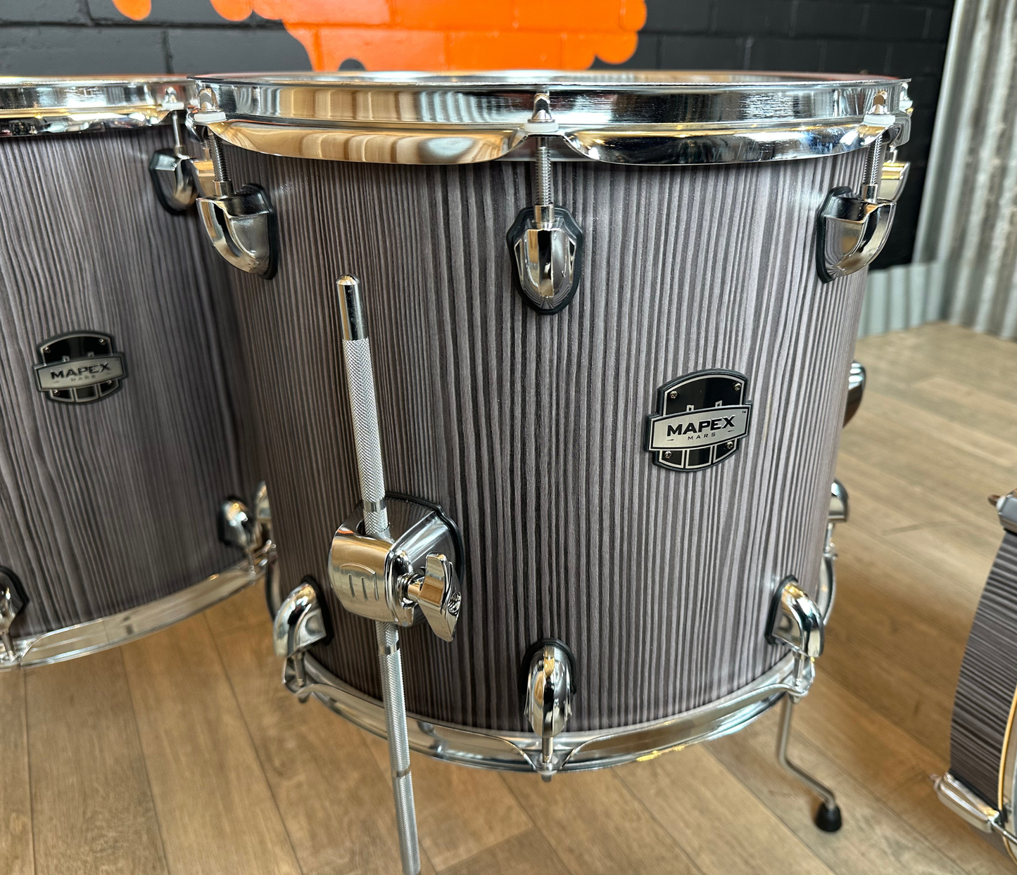 Pre Loved Mapex Mars 4-Piece Crossover Shell Pack In Smoke Wood