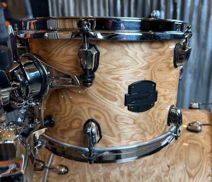 Pre Loved Mapex Saturn 5-Piece Shell Pack in Mapa Burl with Black Nickel HW