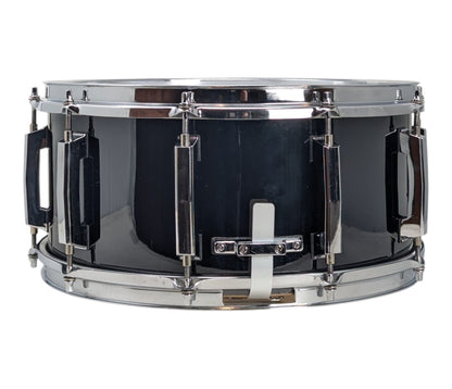 Pre Loved Pearl 14" x 6.5" Custom Classic Solid Shell Maple Snare Drum in Piano Black