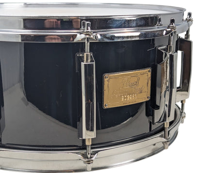 Pre Loved Pearl 14" x 6.5" Custom Classic Solid Shell Maple Snare Drum in Piano Black