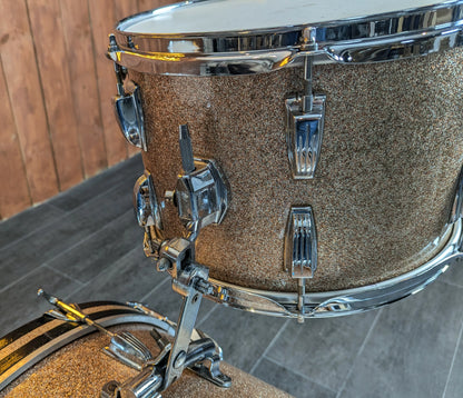 Pre Loved Vintage Ludwig 22" 3-Piece Shell Pack in Champagne Sparkle – Circa 1974