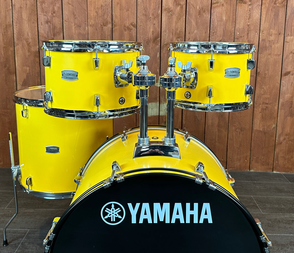 Pre Loved Yamaha Rydeen 22" 4-Piece Shell Pack in Mellow Yellow