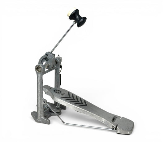 Pre-loved Yamaha FP7210 single bass drum pedal – front three-quarter view