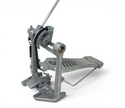 Yamaha FP7210 single-chain bass drum pedal – rear three-quarter view