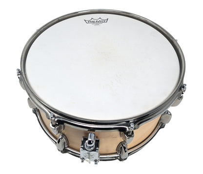 Pre Loved Yamaha Steve Jordan Signature 13" x 6.5" Maple Snare Drum in Natural Finish w/ Nickel Fittings