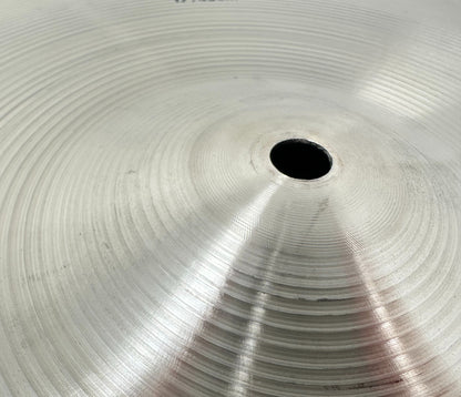 Pre Loved Zildjian Avedis 17" Medium Crash Cymbal