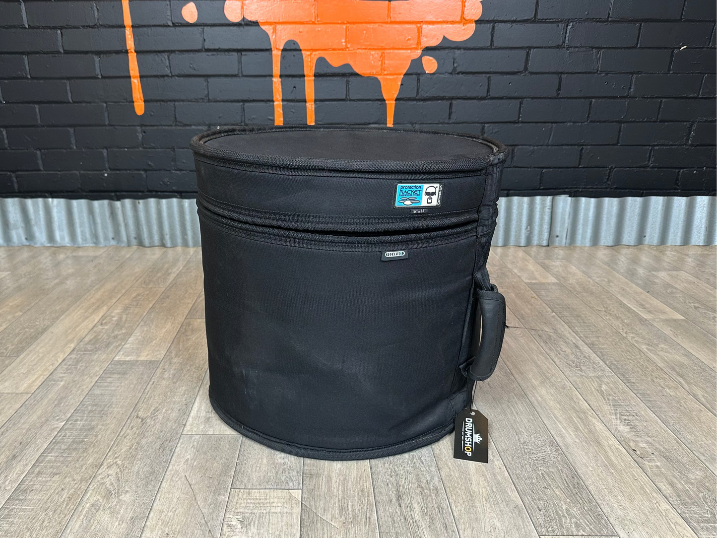 Pre Loved 16" x 16" Protection Racket Case