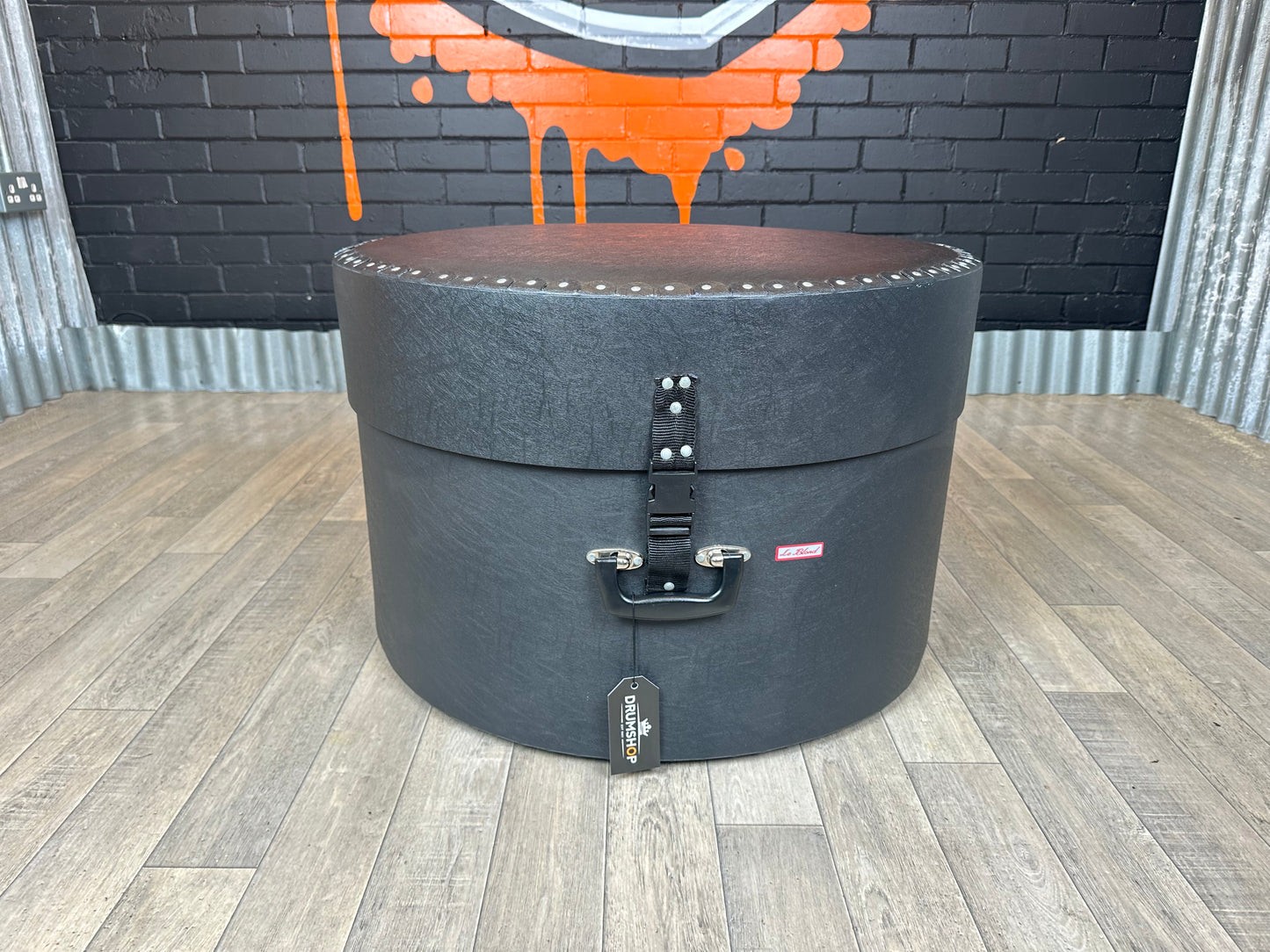 Pre Loved 26" Hard Shell Case