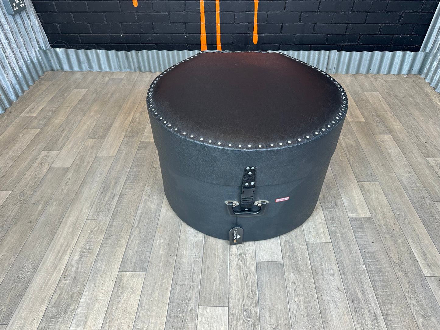 Pre Loved 26" Hard Shell Case