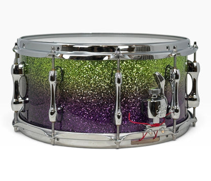 Sakae Evolved 14" x 6.5" Snare Drum in Grapes Green to Purple Sparkle – strainer side view