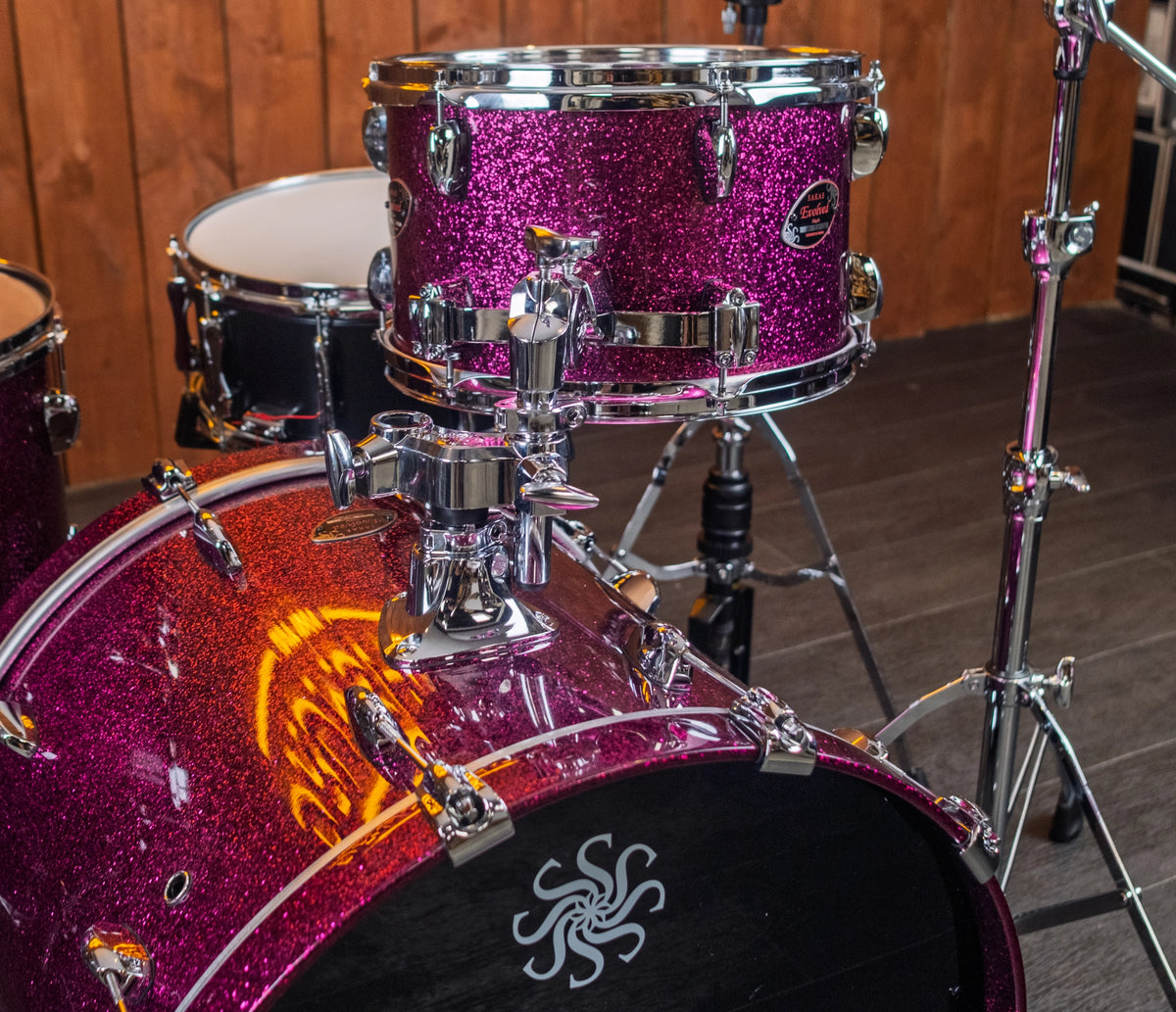 Sakae Evolved Gen2 rack tom and bass drum – front angle