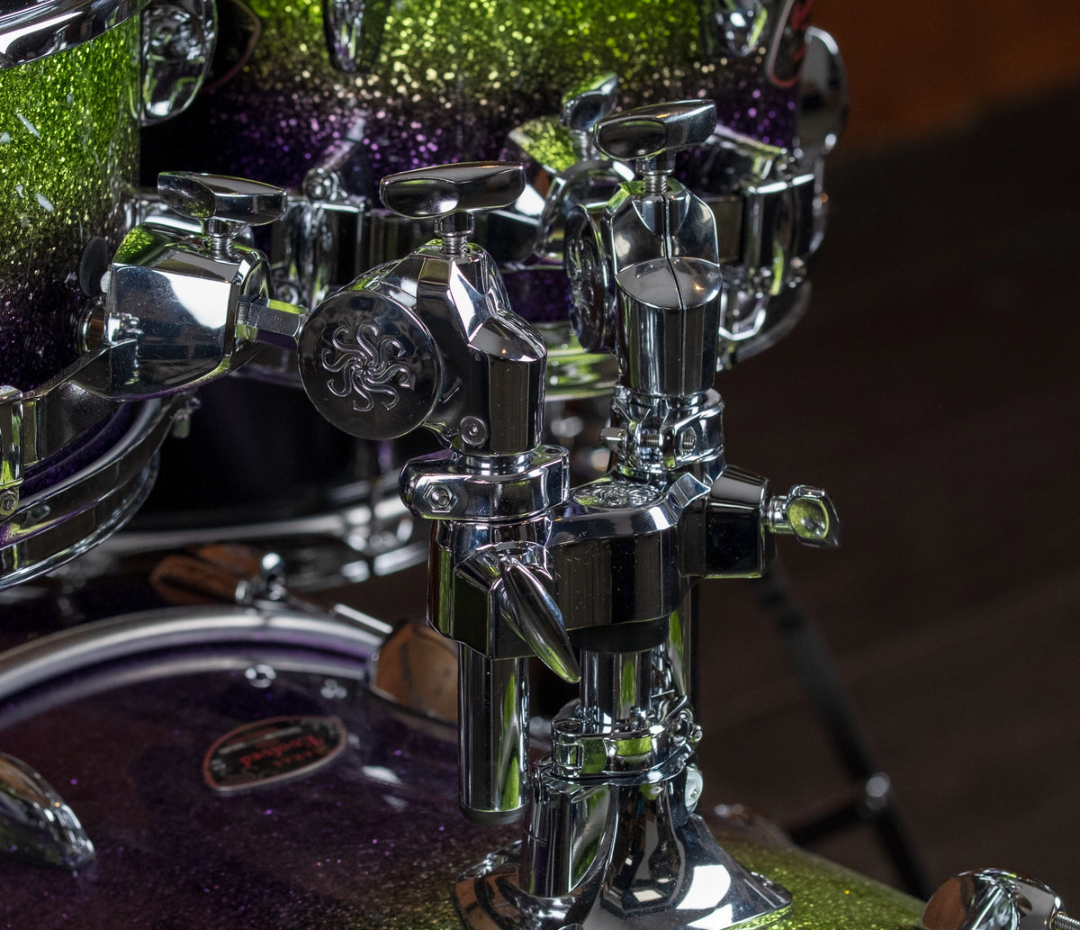 Sakae Evolved Gen2 tom mounting hardware on Grapes Sparkle shell