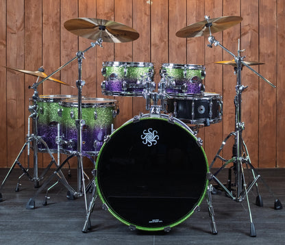 Sakae Evolved Gen2 22-inch shell pack in Grapes Green to Purple Sparkle – front view