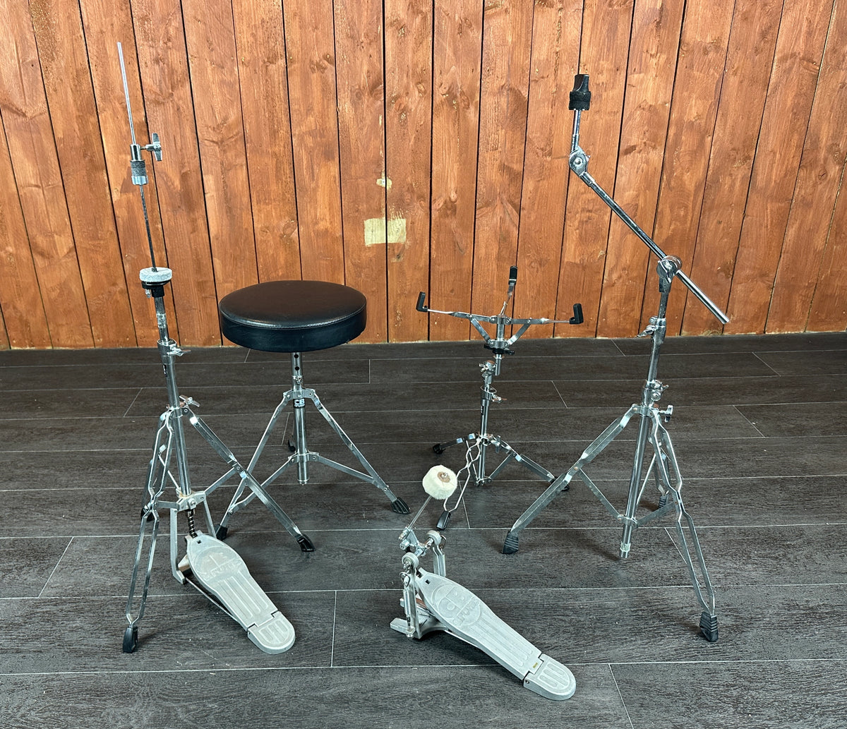 Pre Loved CB 22" 5-Piece Drum Kit with Snare & Hardware in Wine Red