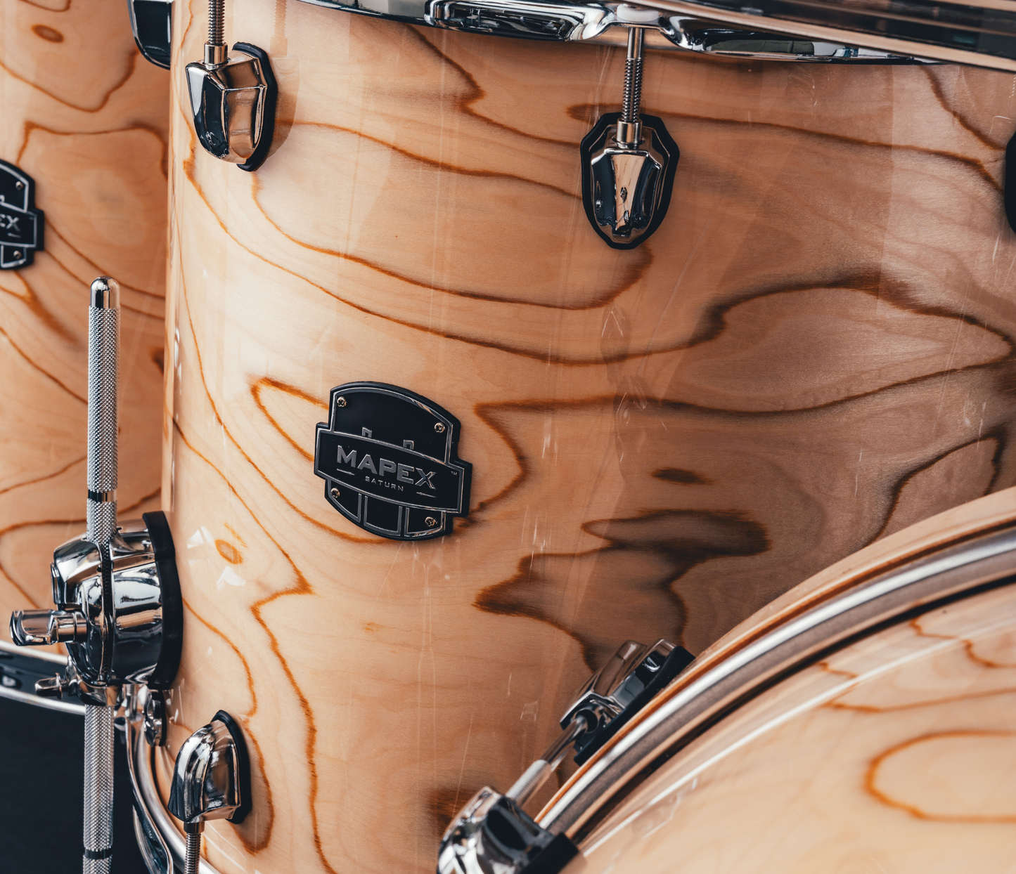 Mapex Saturn VI 22" 5-Piece Studioease Shell Pack in Exotic Natural Maple
