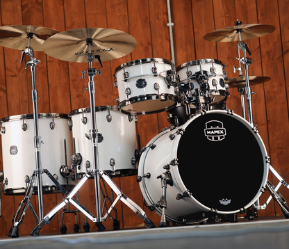 Mapex Saturn Evolution 20" 5-Piece Shell Pack in Polar White