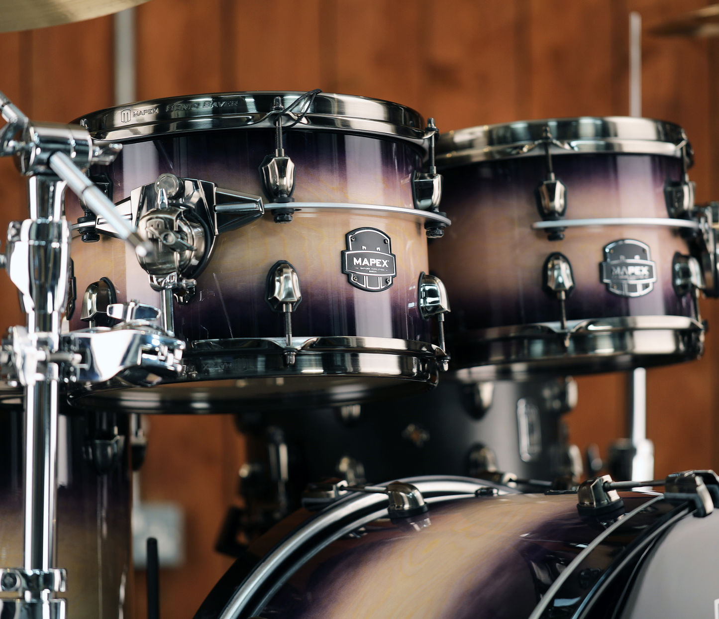 Mapex Saturn Evolution Hybrid 22" 4-Piece Shell Pack in Exotic Violet Burst - OVER 50% OFF