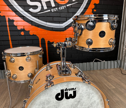 Pre Loved DW Collectors Series 20" 3-Piece Shell Pack in Natural