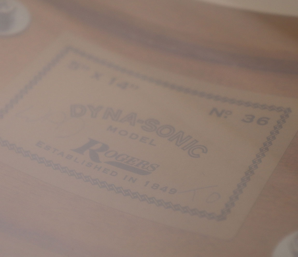 Rogers Dyna-Sonic Beavertail Lugs Red Sparkle 14" x 5" Snare Drum